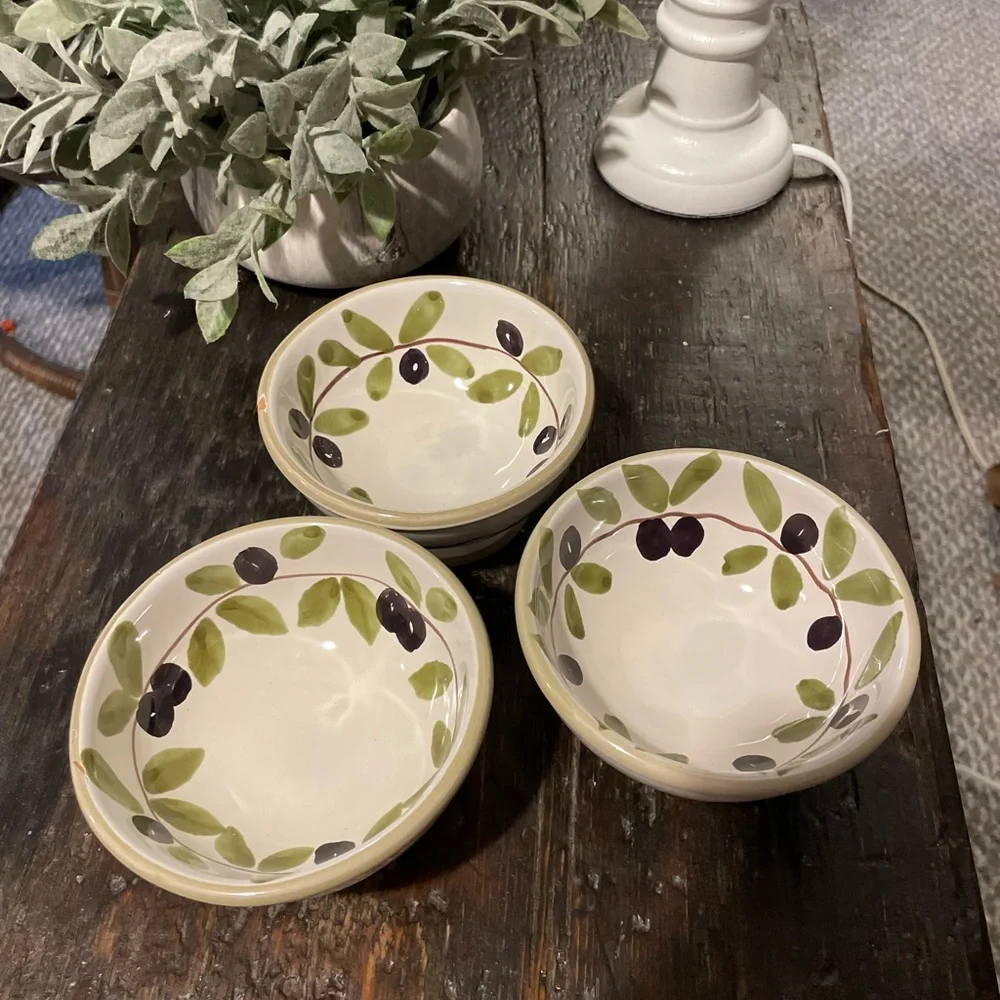 Williams Sonoma Olive Leaf Ceramic Dip/Sauce Bowls